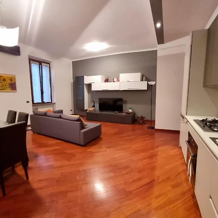 La Casa Di Cris - Milano, Appartamento Zona Sempione Exterior foto
